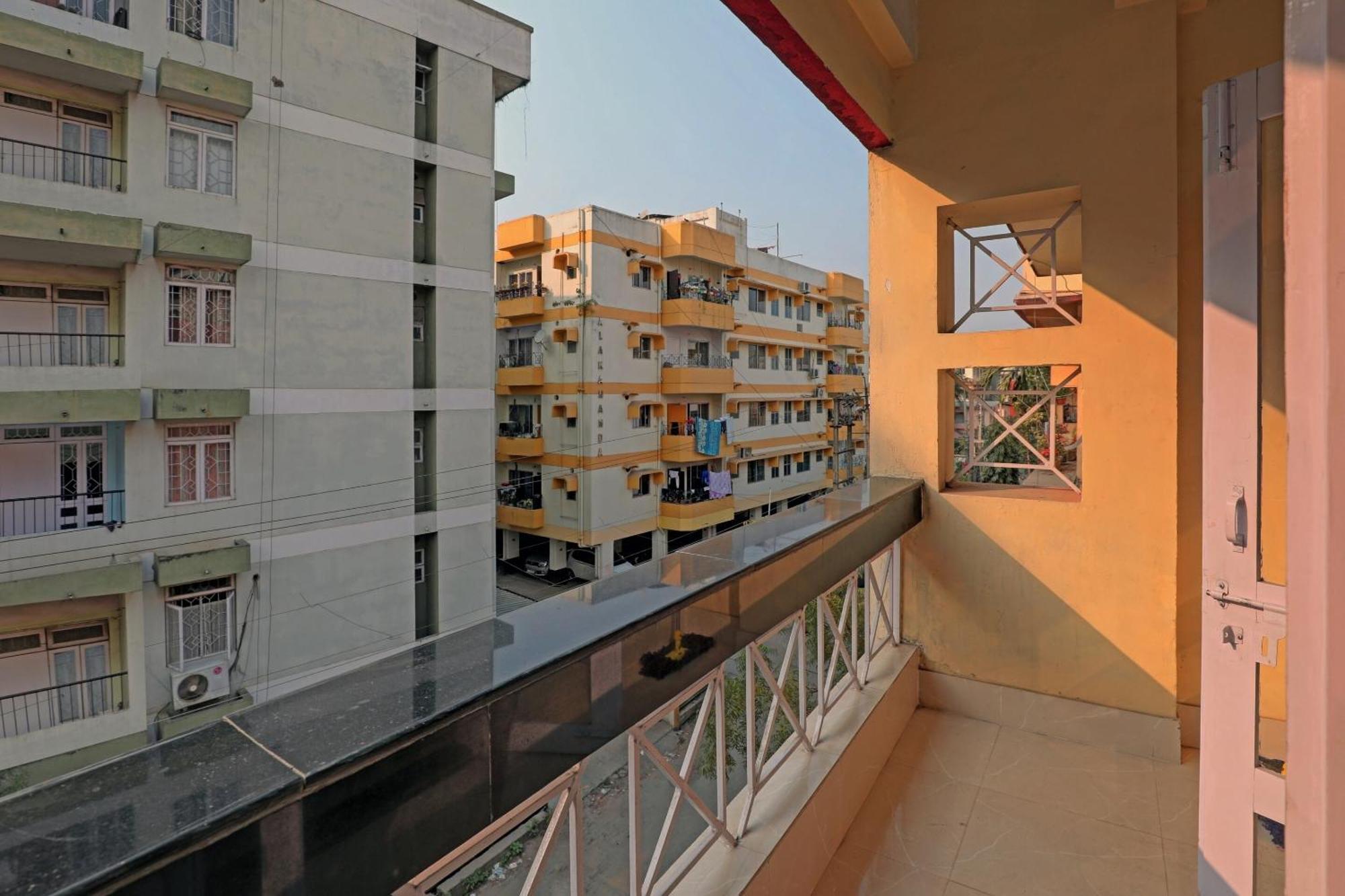 Hotel O Lavana Homes Гувахати Екстериор снимка